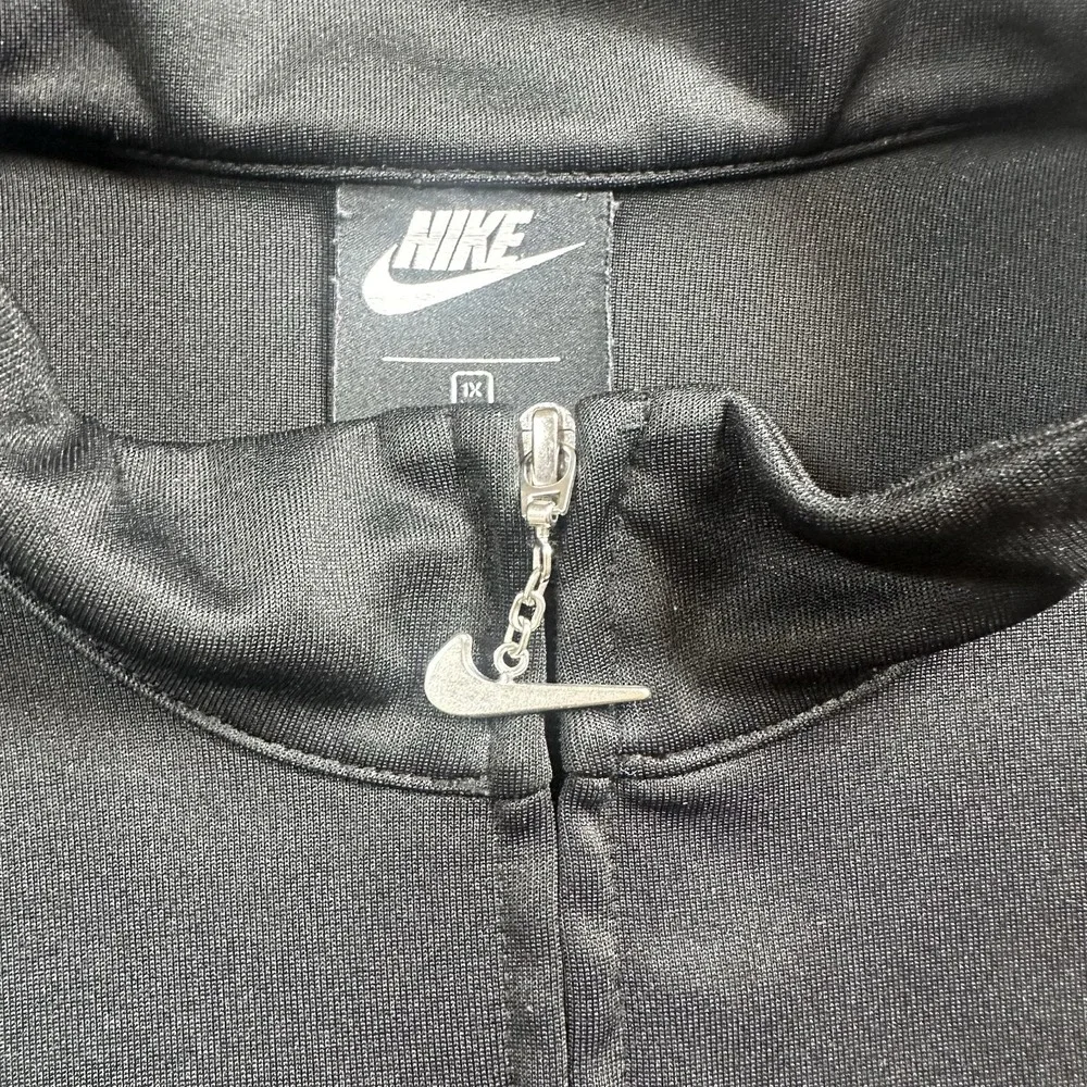 Nike‎ Sportswear Swoosh Polyknit Jacket Women 1X Black Full Zip Track Athletic